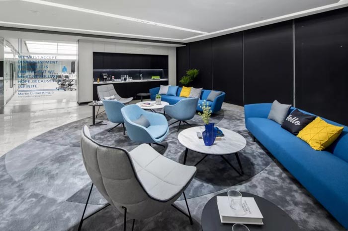 /Witty_Finance/get_goods_mes.do?goods_num=668