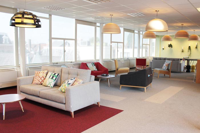 /Witty_Finance/get_goods_mes.do?goods_num=681