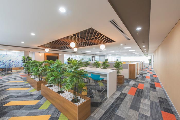 /Witty_Finance/get_goods_mes.do?goods_num=683